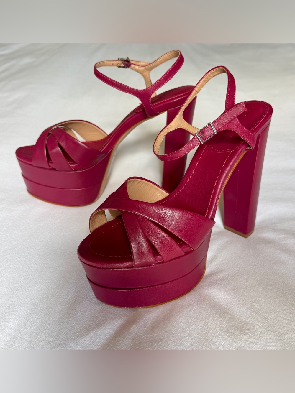 SCHUTZ Keefa Berry-Magenta Platform Block Heel Sandals SZ 8.5